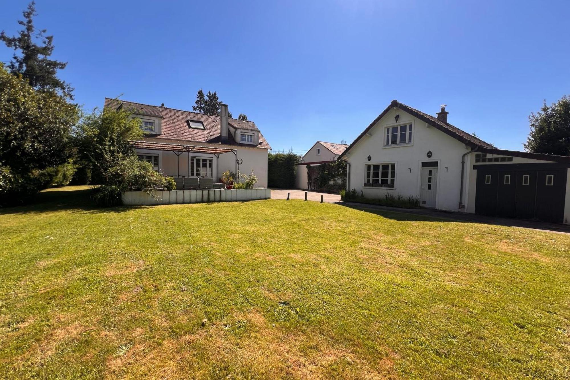 Les Sablons Villa La Houssaye-en-Brie ภายนอก รูปภาพ